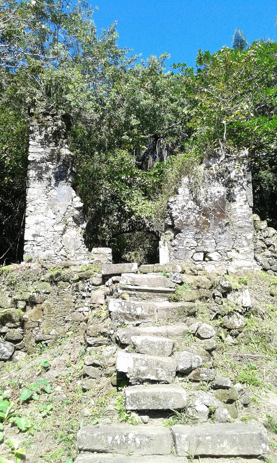 Ermida de Santo Antonio do Guaibe Ruins