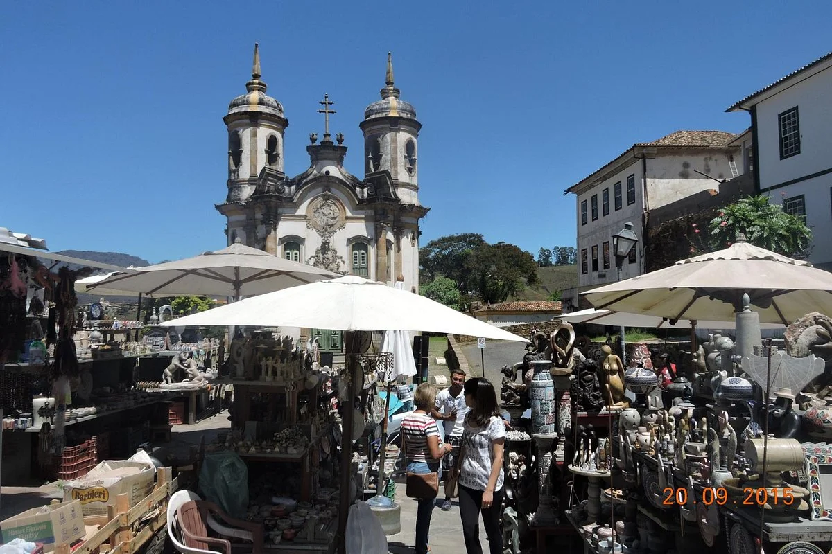 Feira De Pedra Sabao Do Largo De Coimbra