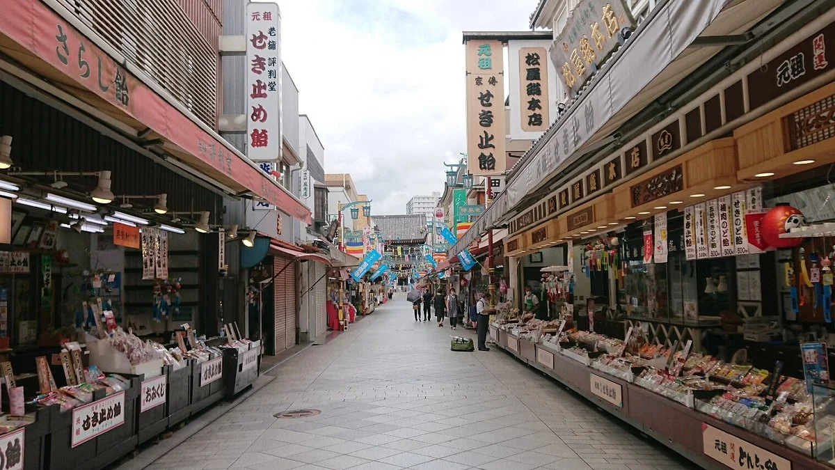 Kawasakidaishi Nakamise Street