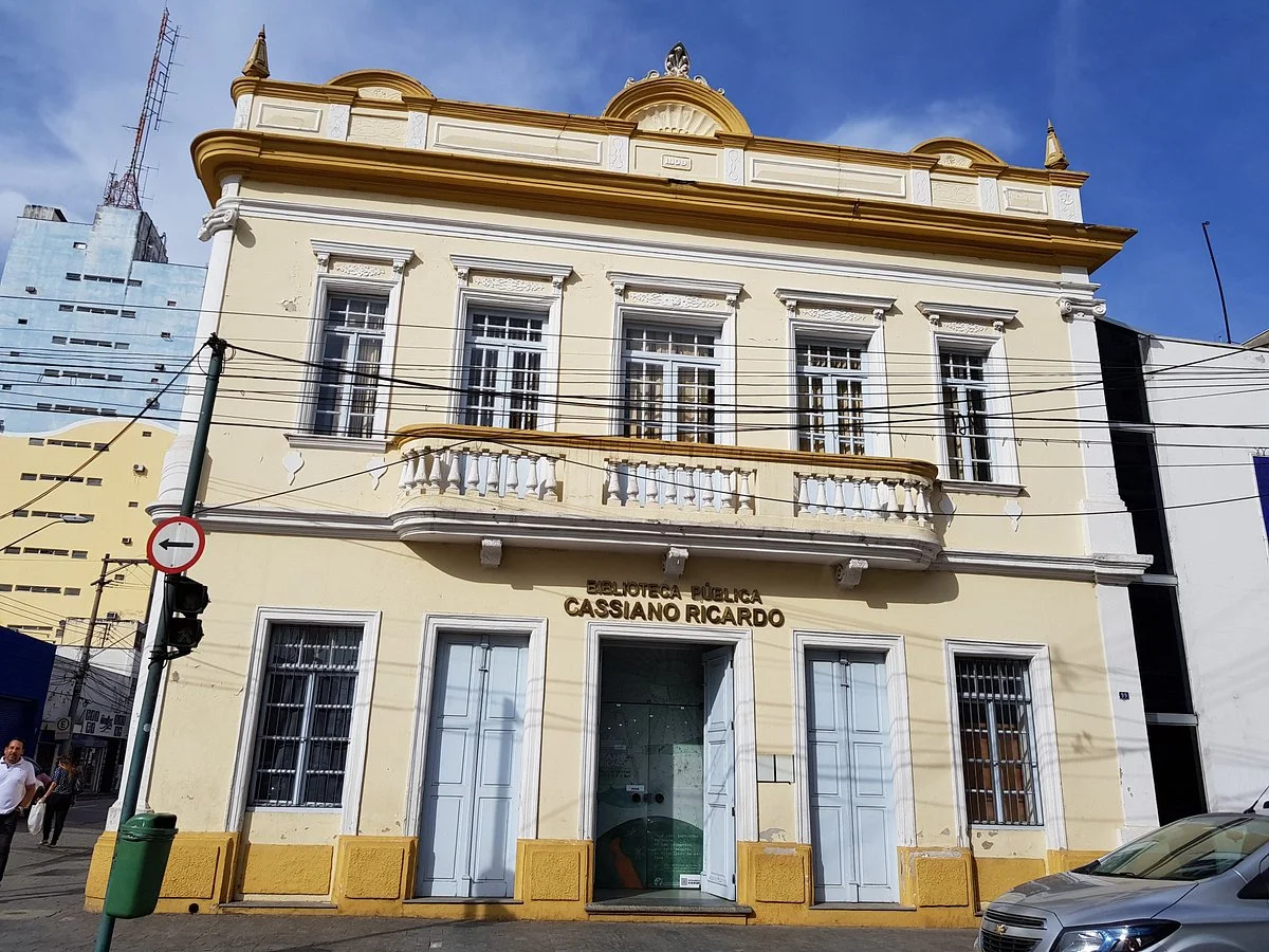 Biblioteca Pública Cassiano Ricardo