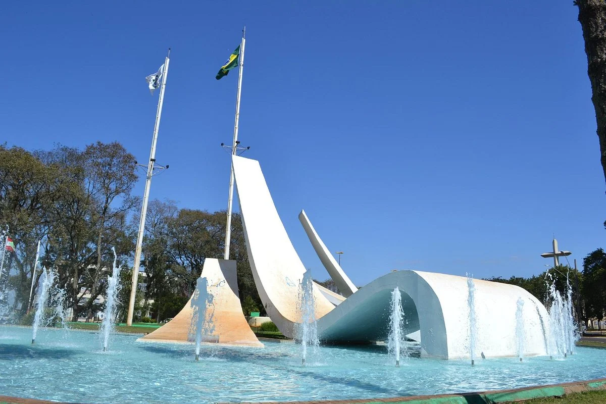 Praça do Migrante - Florêncio Galafassi