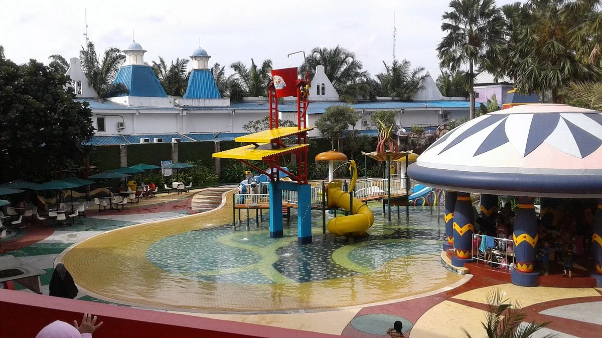 City Raya World of Wonders Park