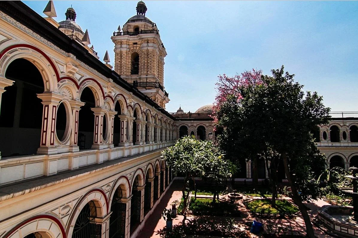 Museo Convento San Francisco y Catacumbas
