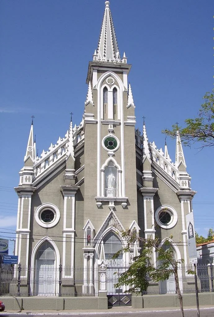 Pequeno Grande Church