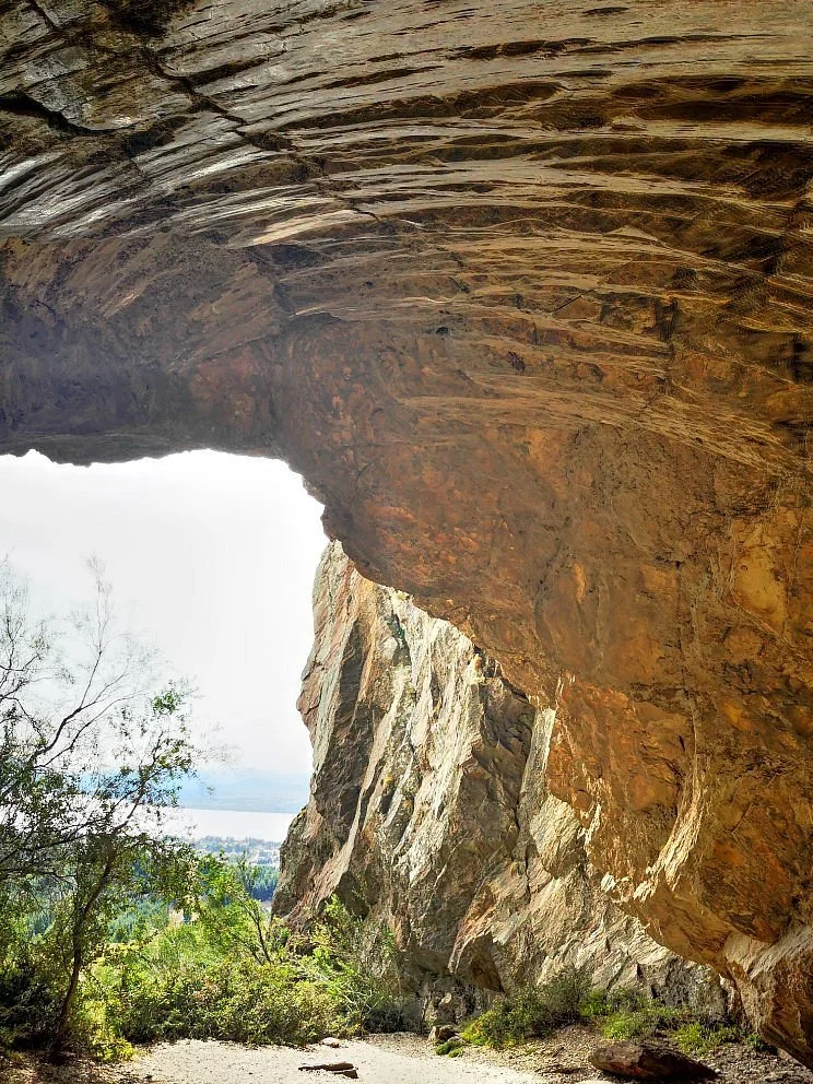 Cavernas del Viejo Volcan