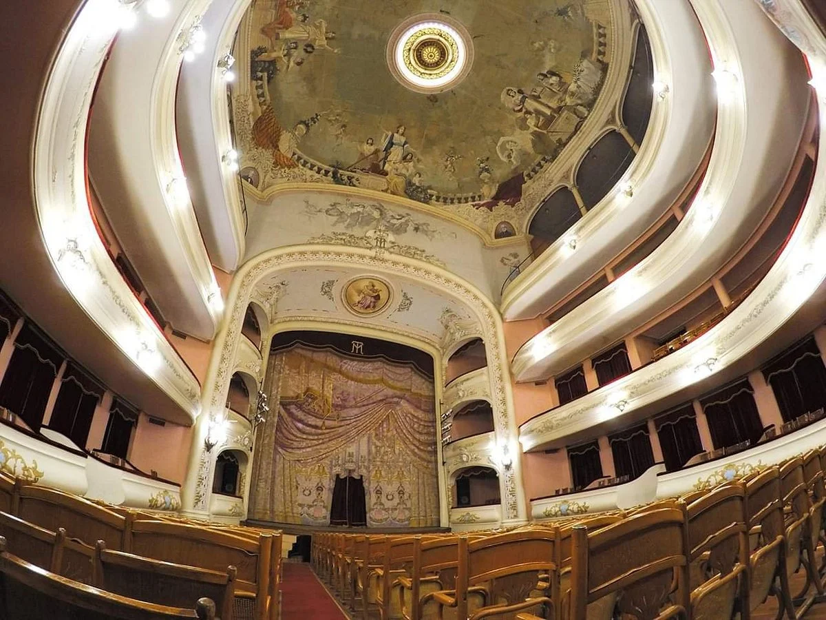 Teatro Municipal Rafael de Aguiar
