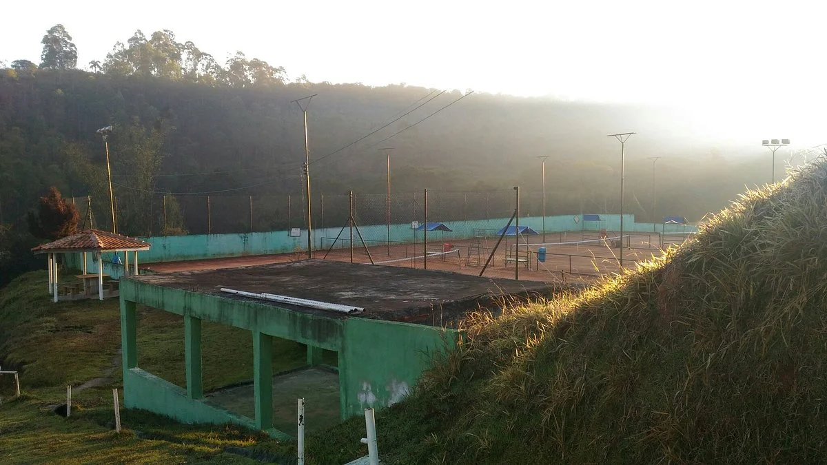 Tênis Pousada Mairiporã