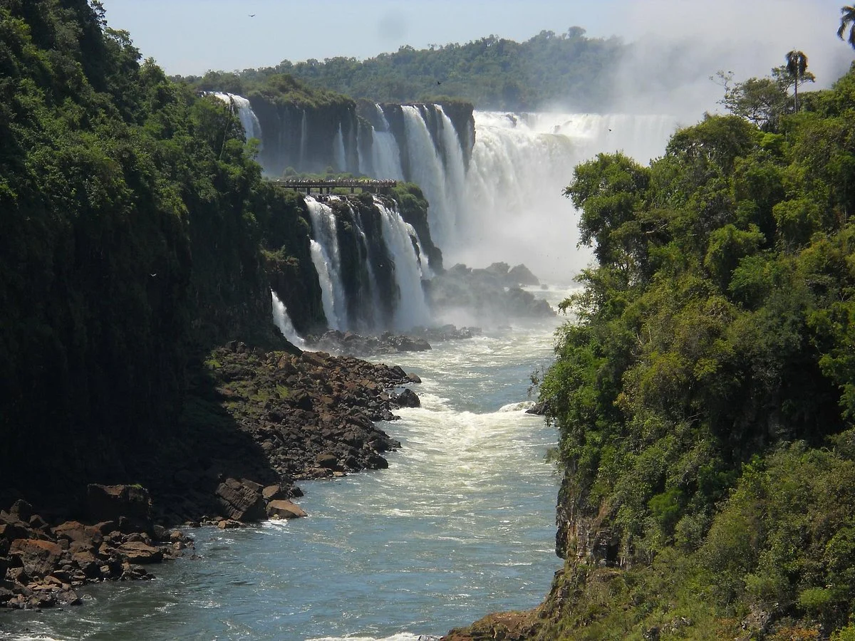 Puerto Iguazú Arts and Crafts Market