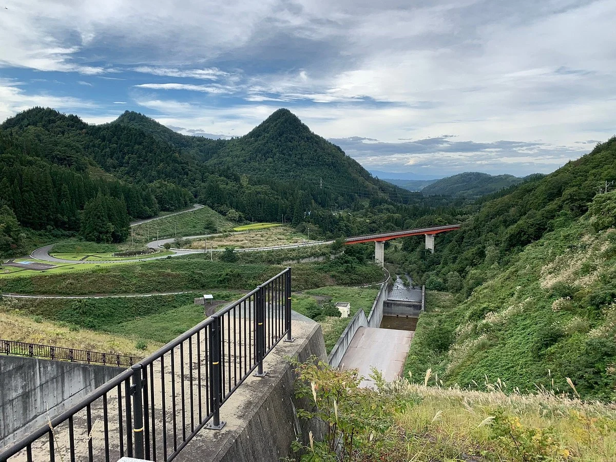 Tsunakigawa Dam