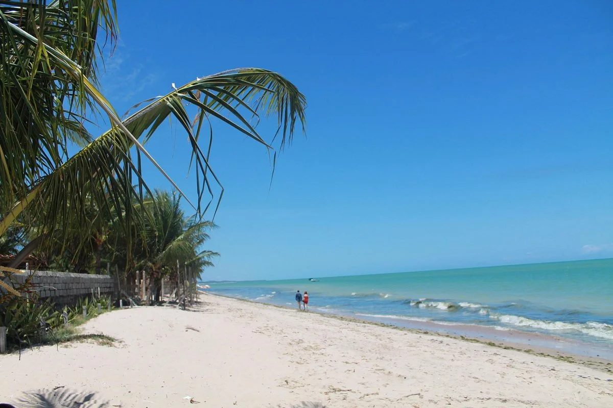 Maria Farinha Beach