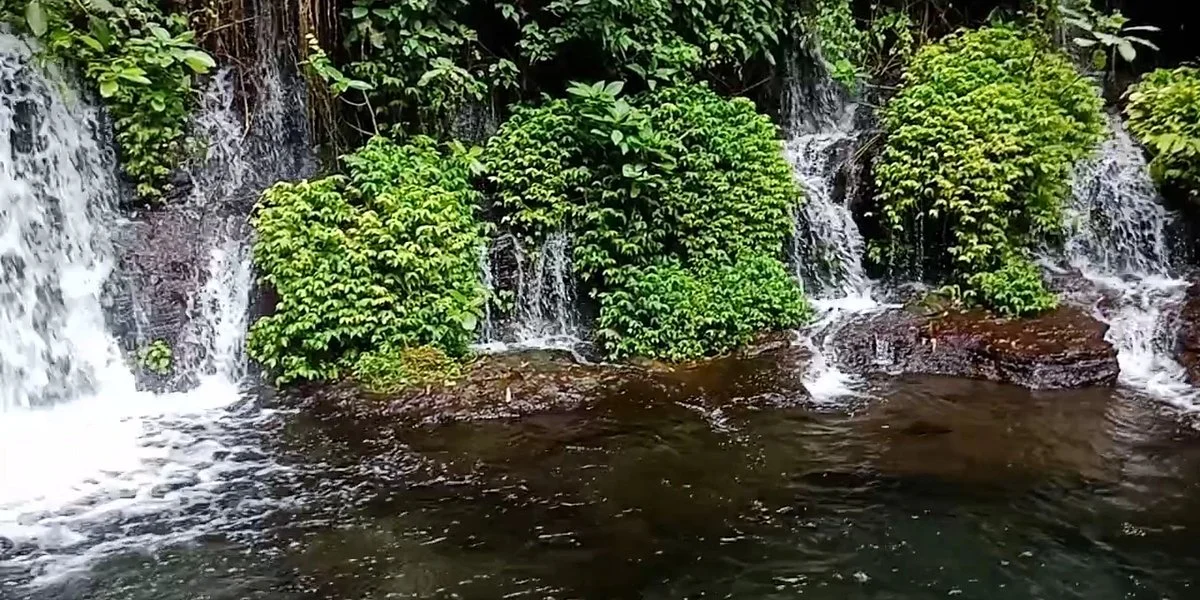 Sumber Pitu Waterfall