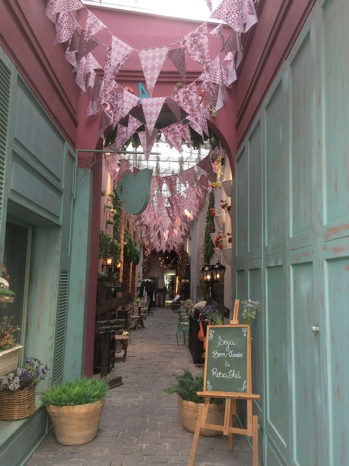 Rua Oscar Freire Shopping Street