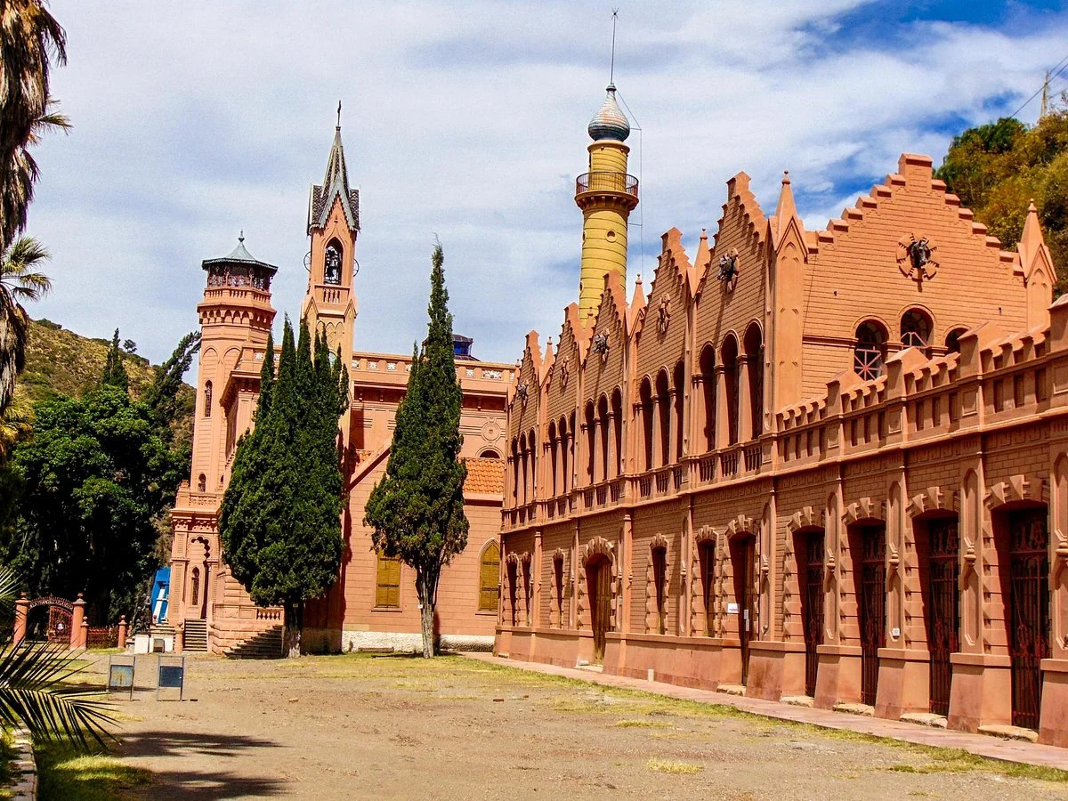La Glorieta Castle