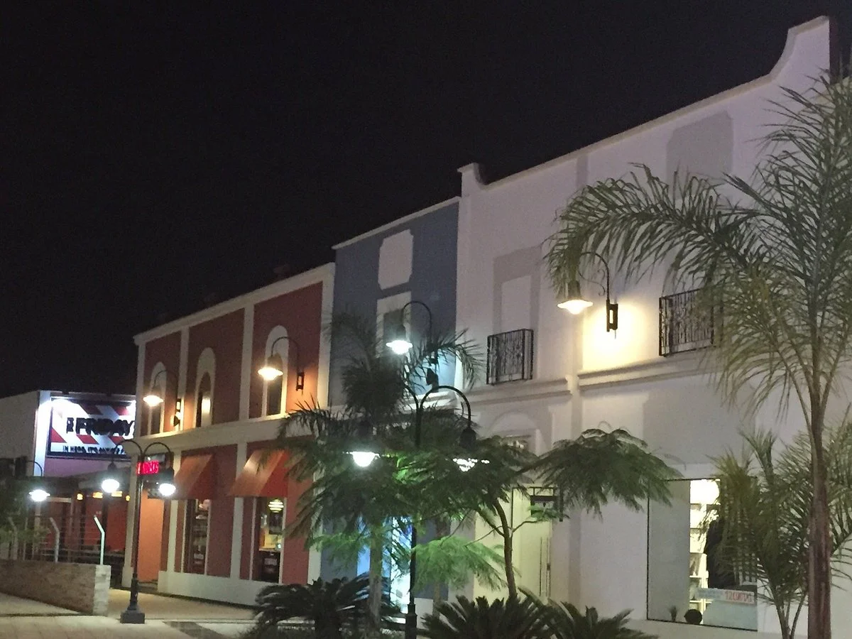 Jesuita Plaza