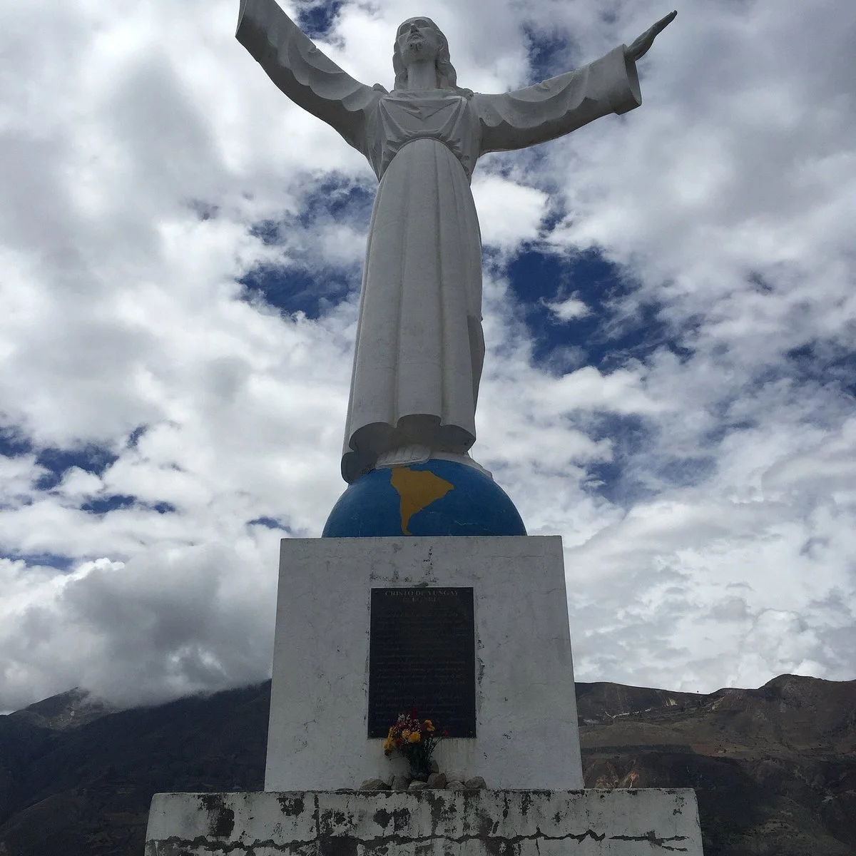 Cementerio General Presbitero Villon