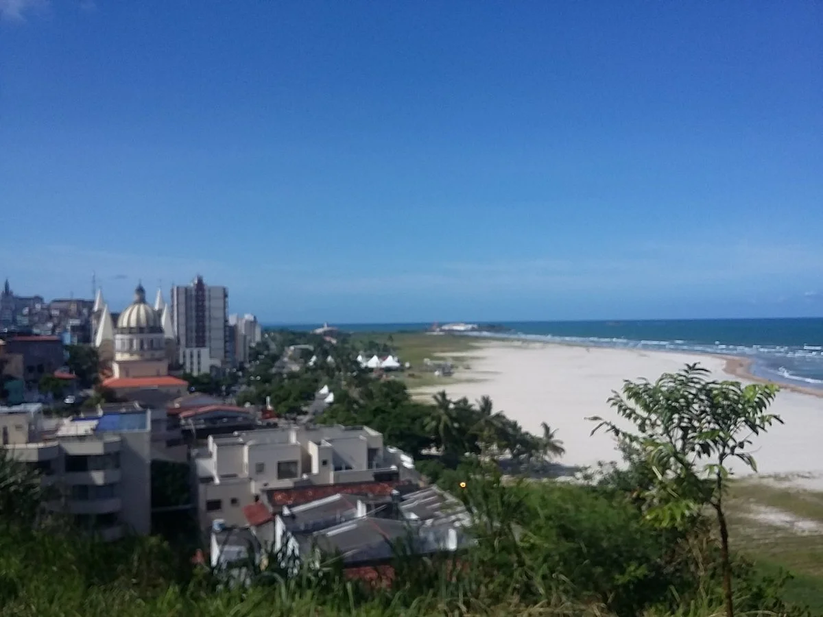 Avenida Beach
