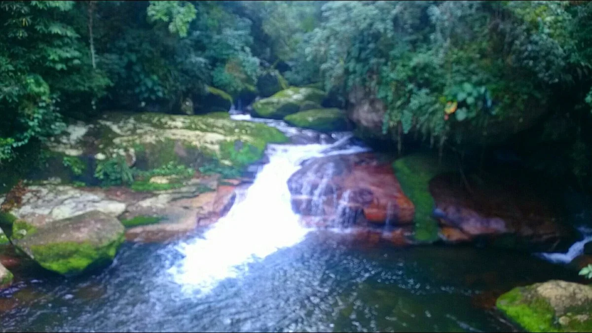 Lage Waterfall
