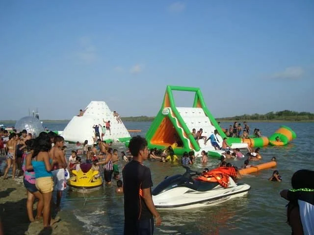 La Isla Hueso de Ballena