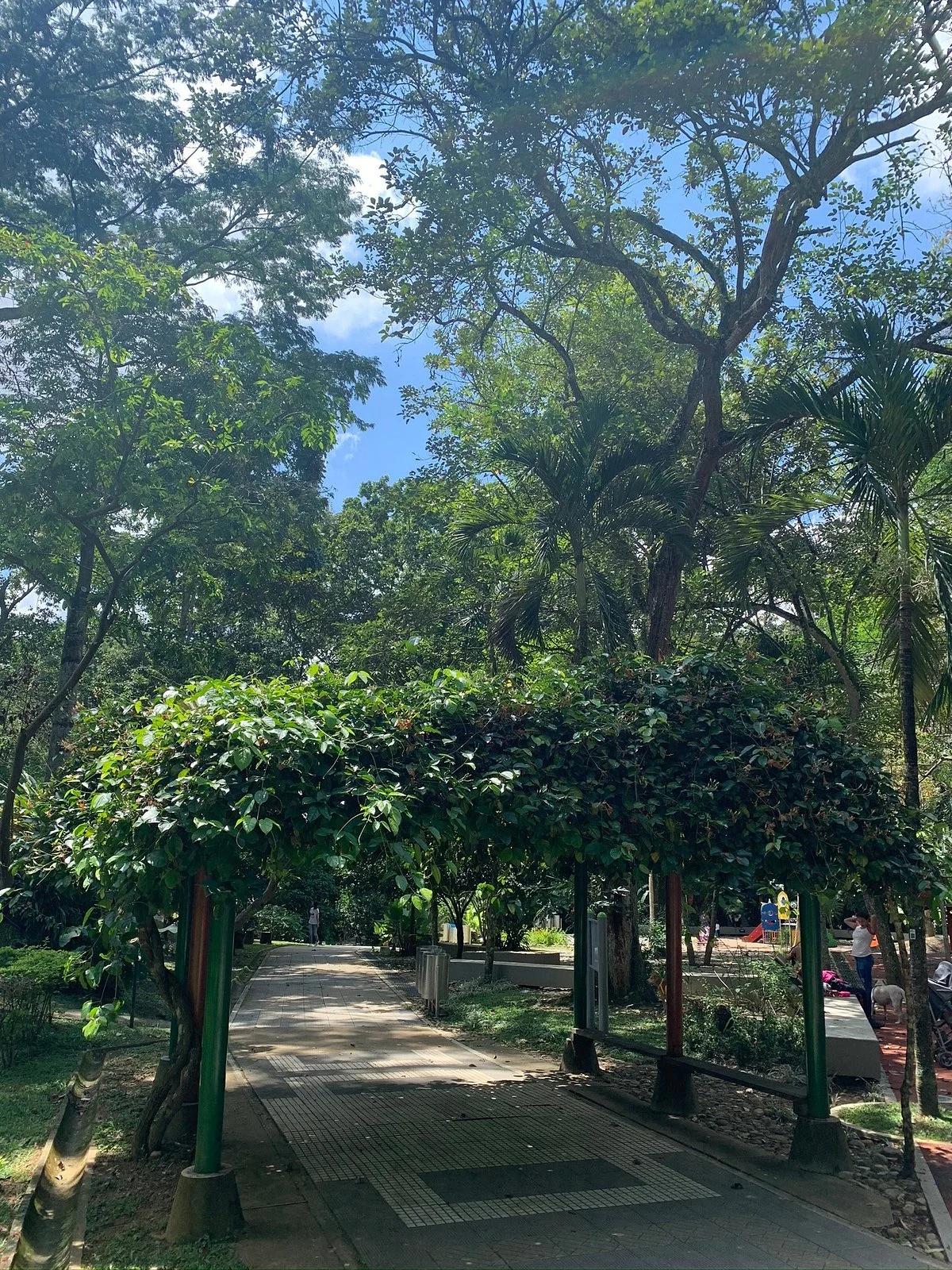 La Flora Ecological Park
