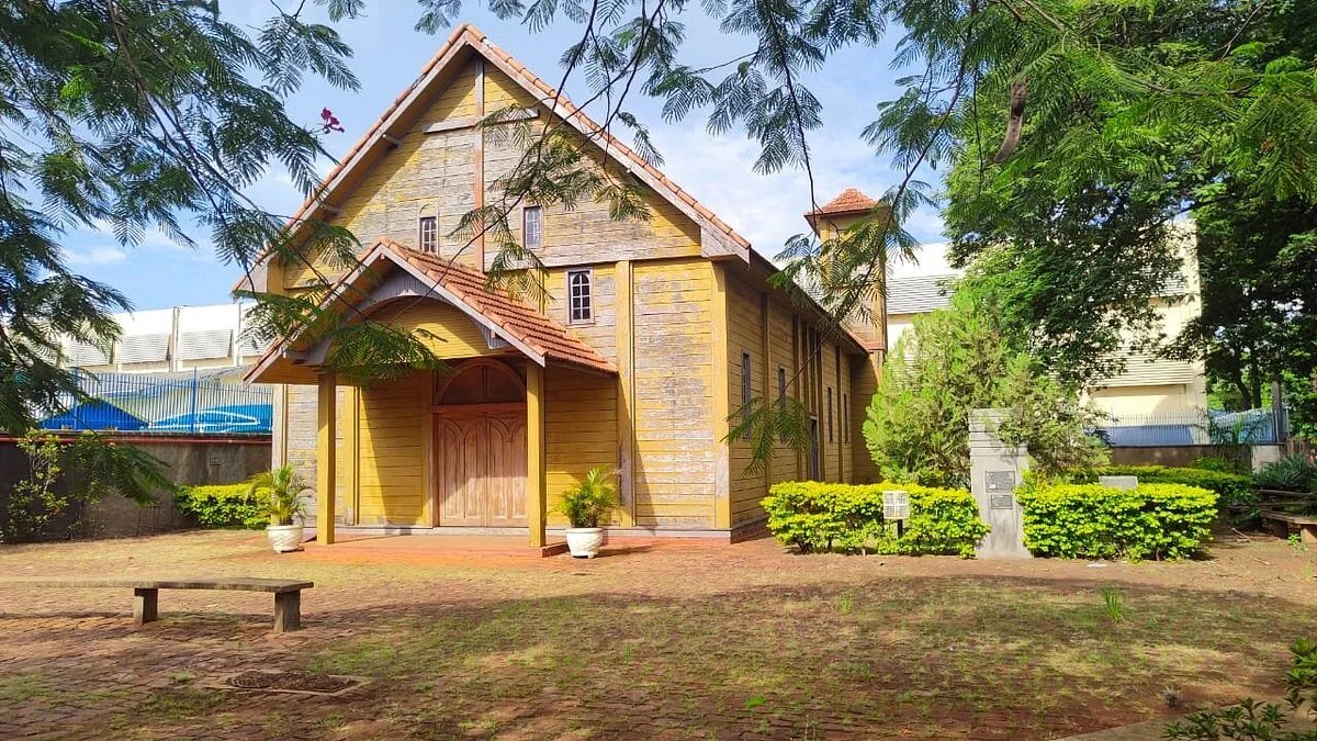 Santa Cruz Chapel