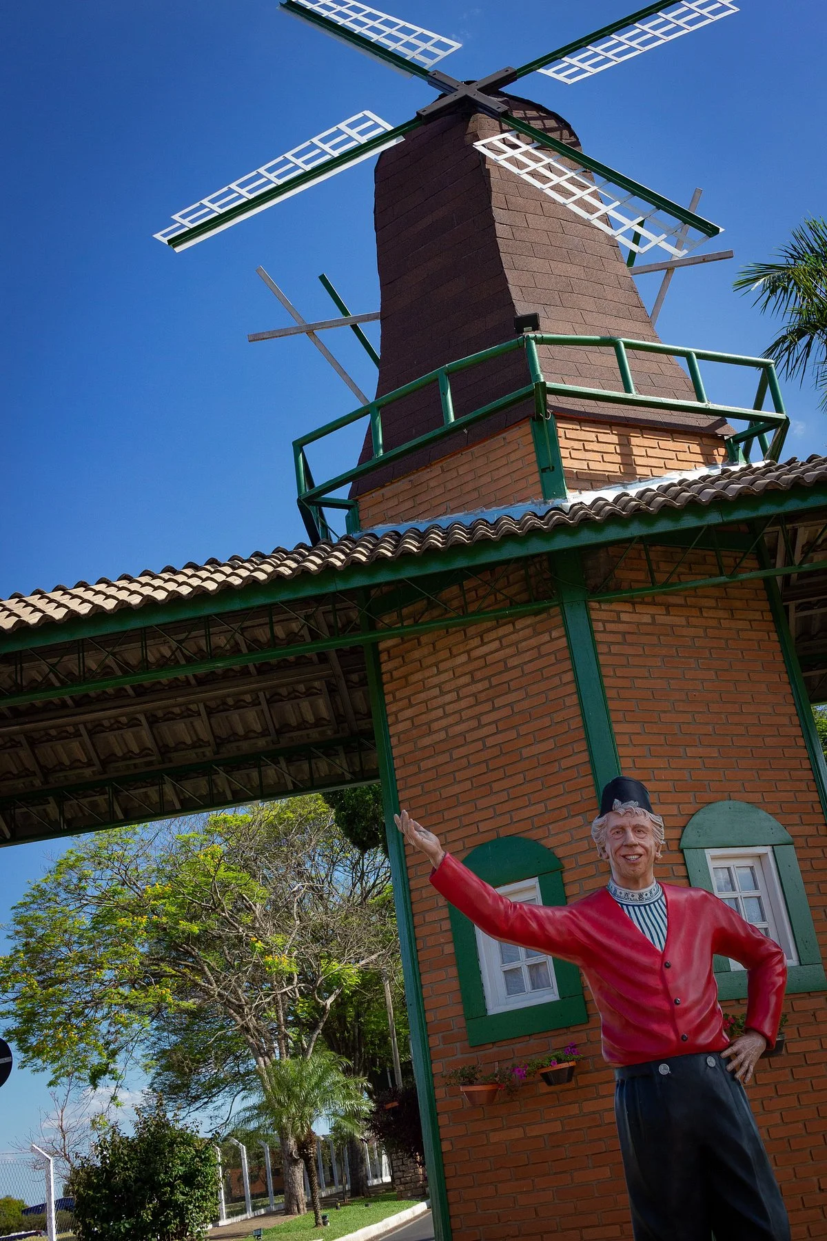 Monumento Piet Schoenmaker