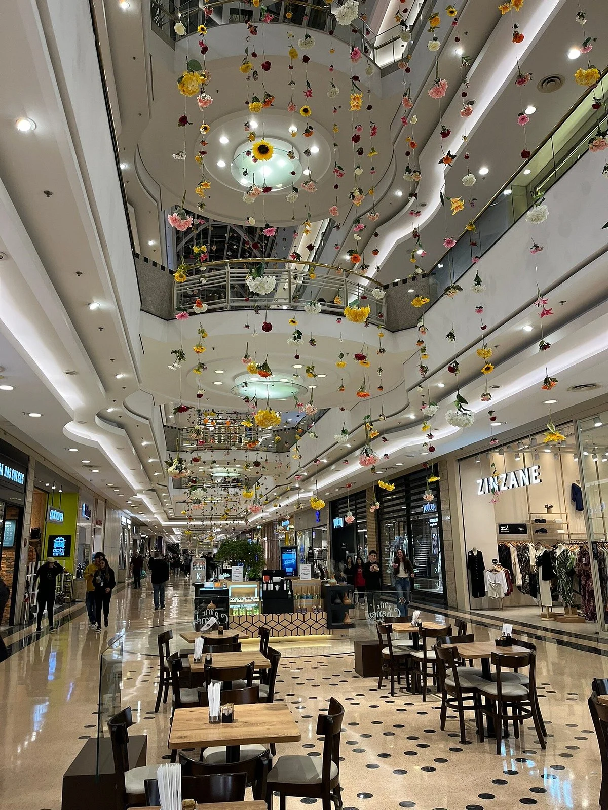 Shopping Anália Franco