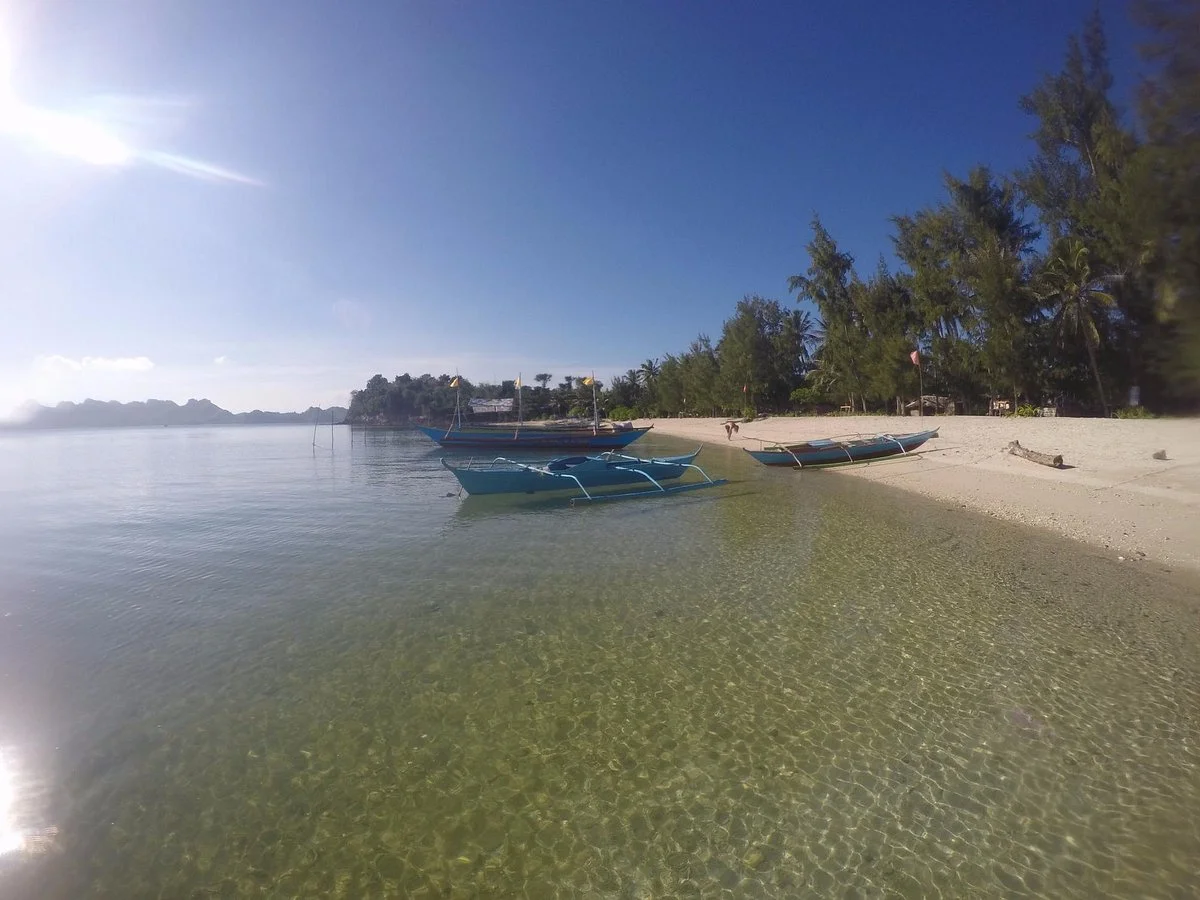 Dampalitan Beach