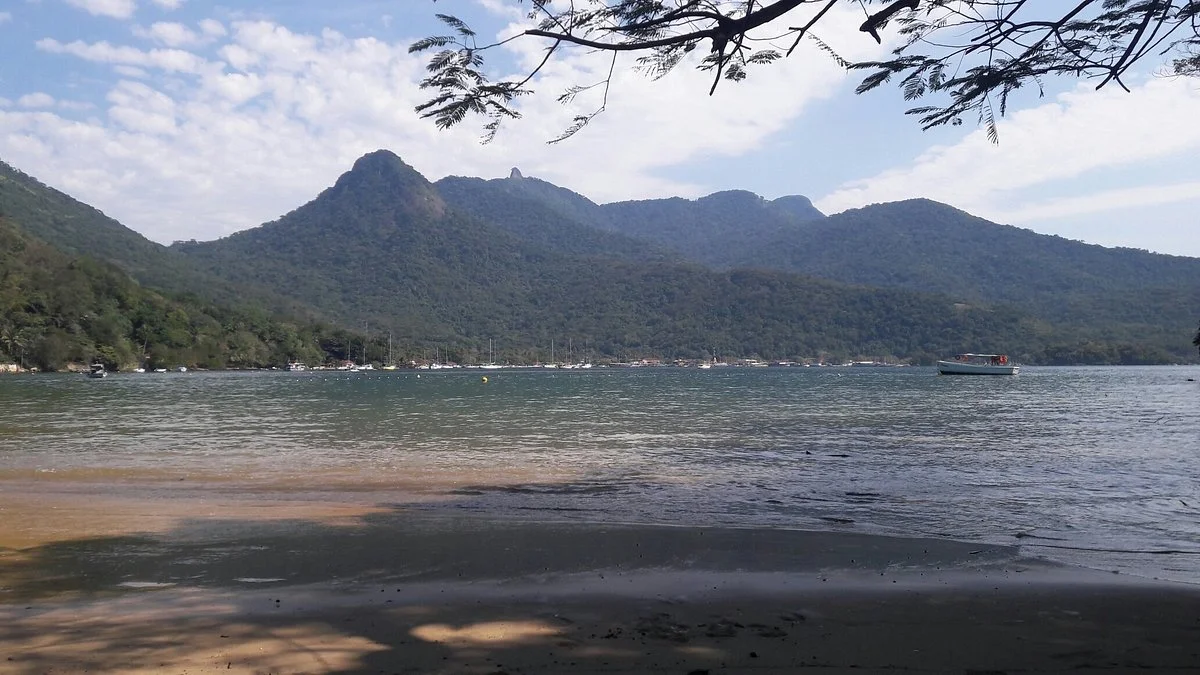 Crena Beach