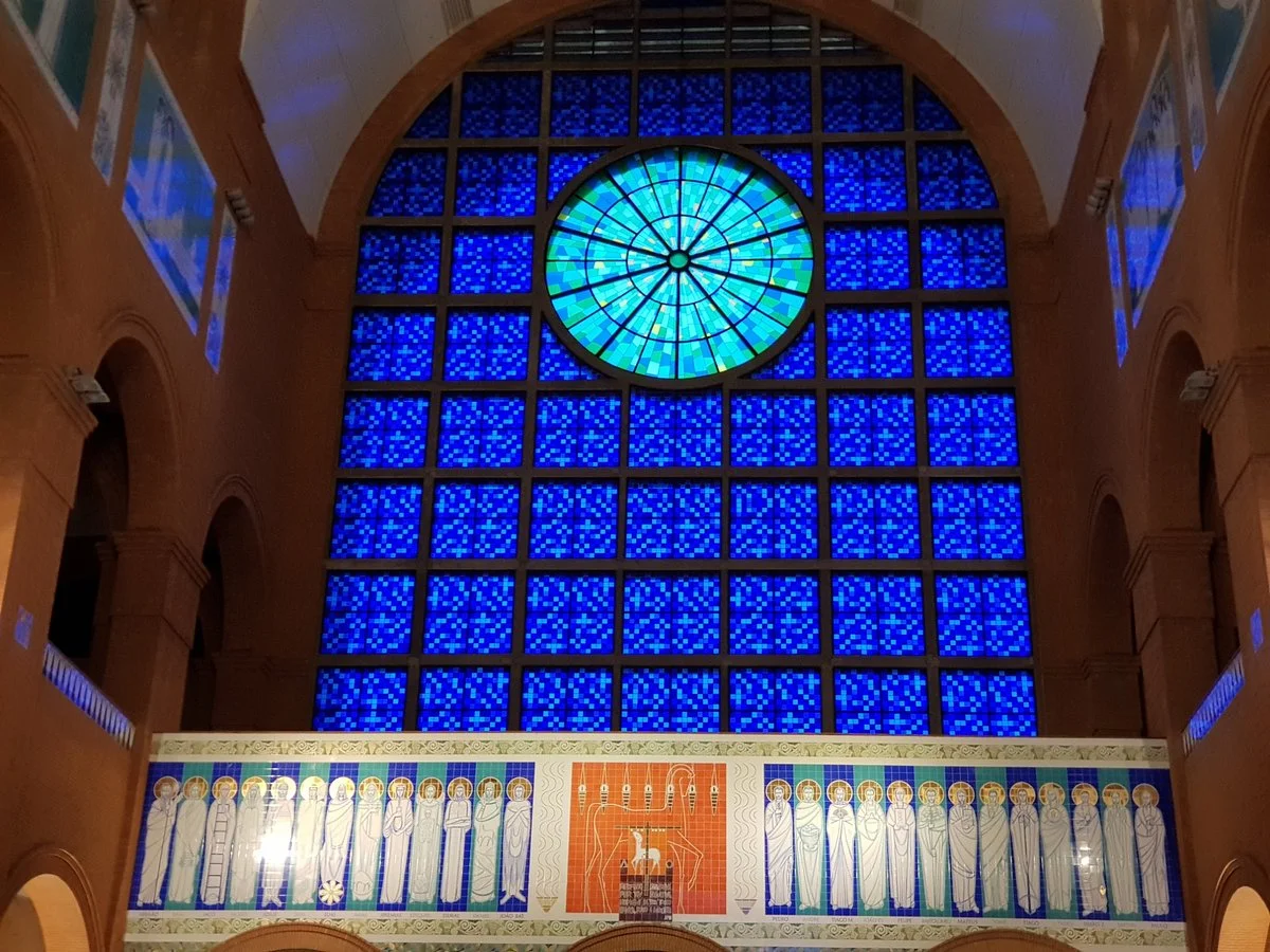 Visita monitorada noturna na Basílica