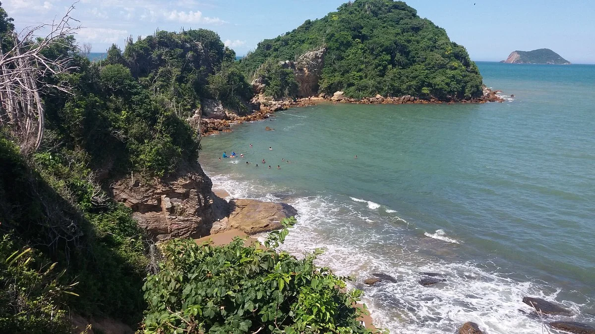 Trilha da Ponta do Pai Vitorio