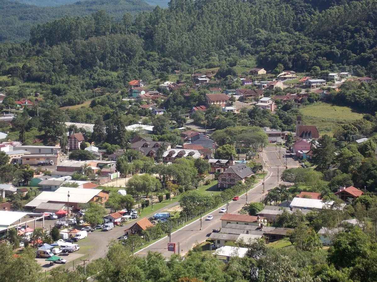 Tourist Trail