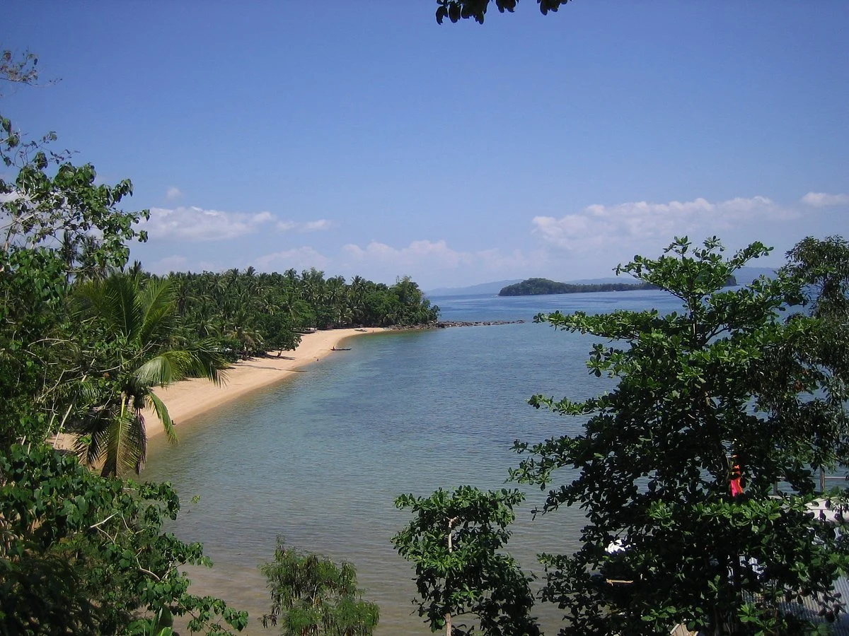 Agta Beach