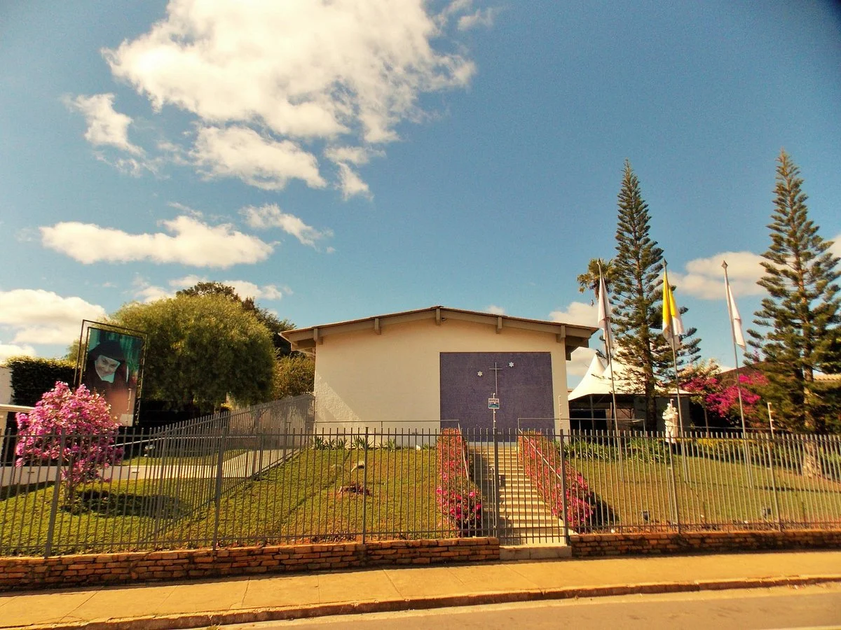 Carmelo São José - Irmãs Carmelitas