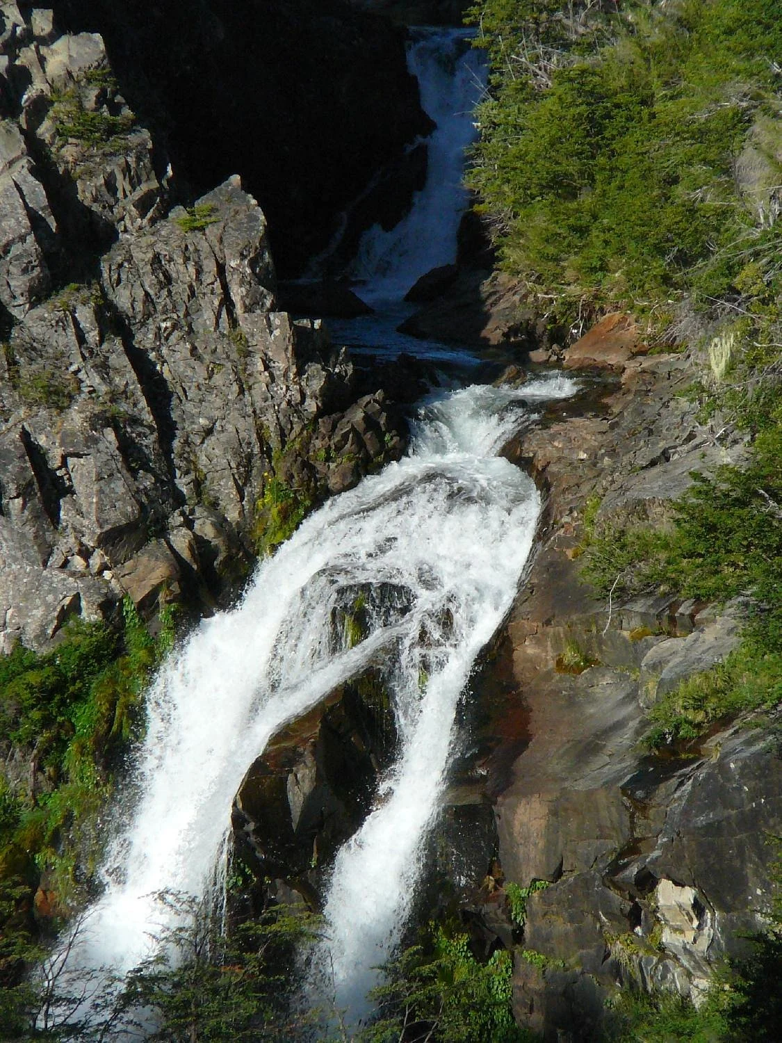 Cascada Co Lemu