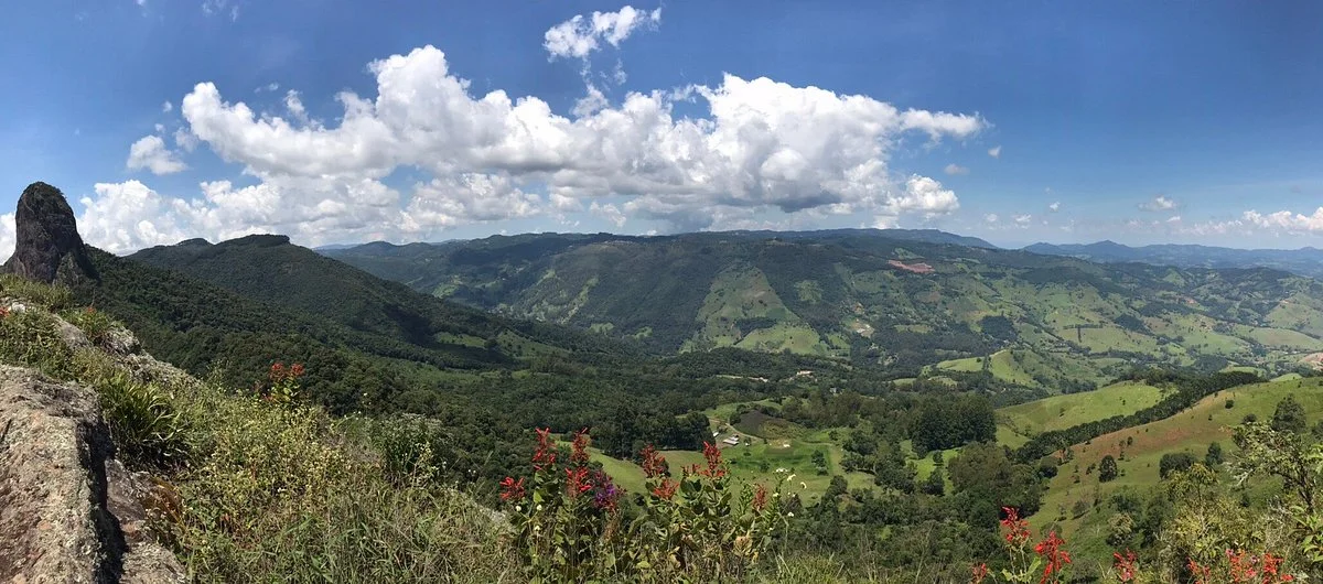 Pedra Ana Chata