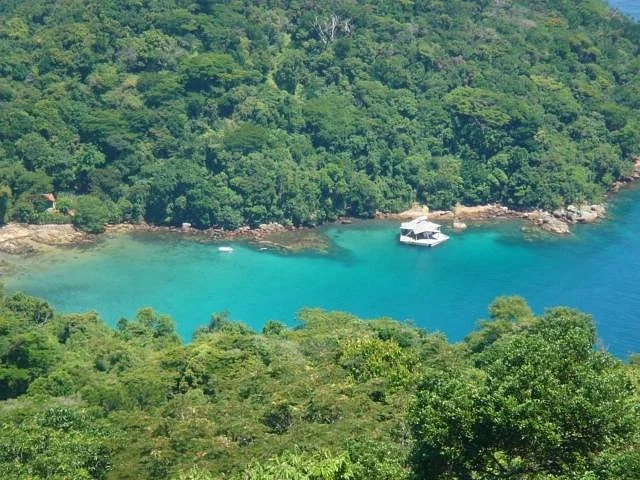 Araçatibinha Beach