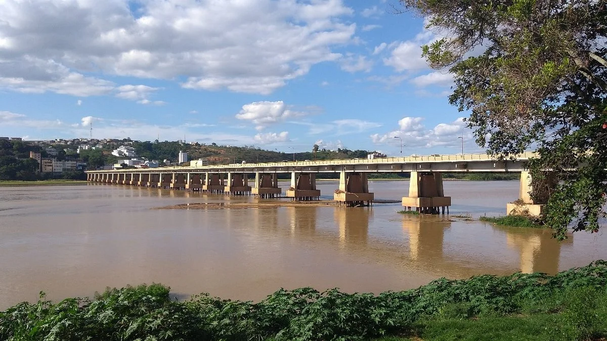 Ponte Florentino Avidos