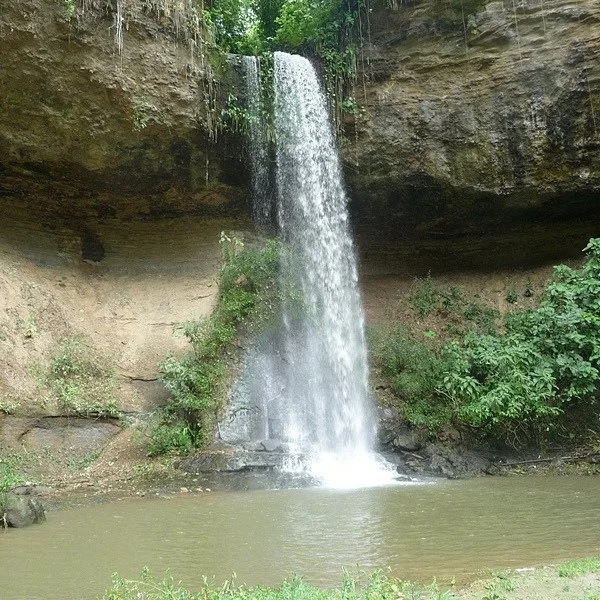 La Cascada de Agua Dulce