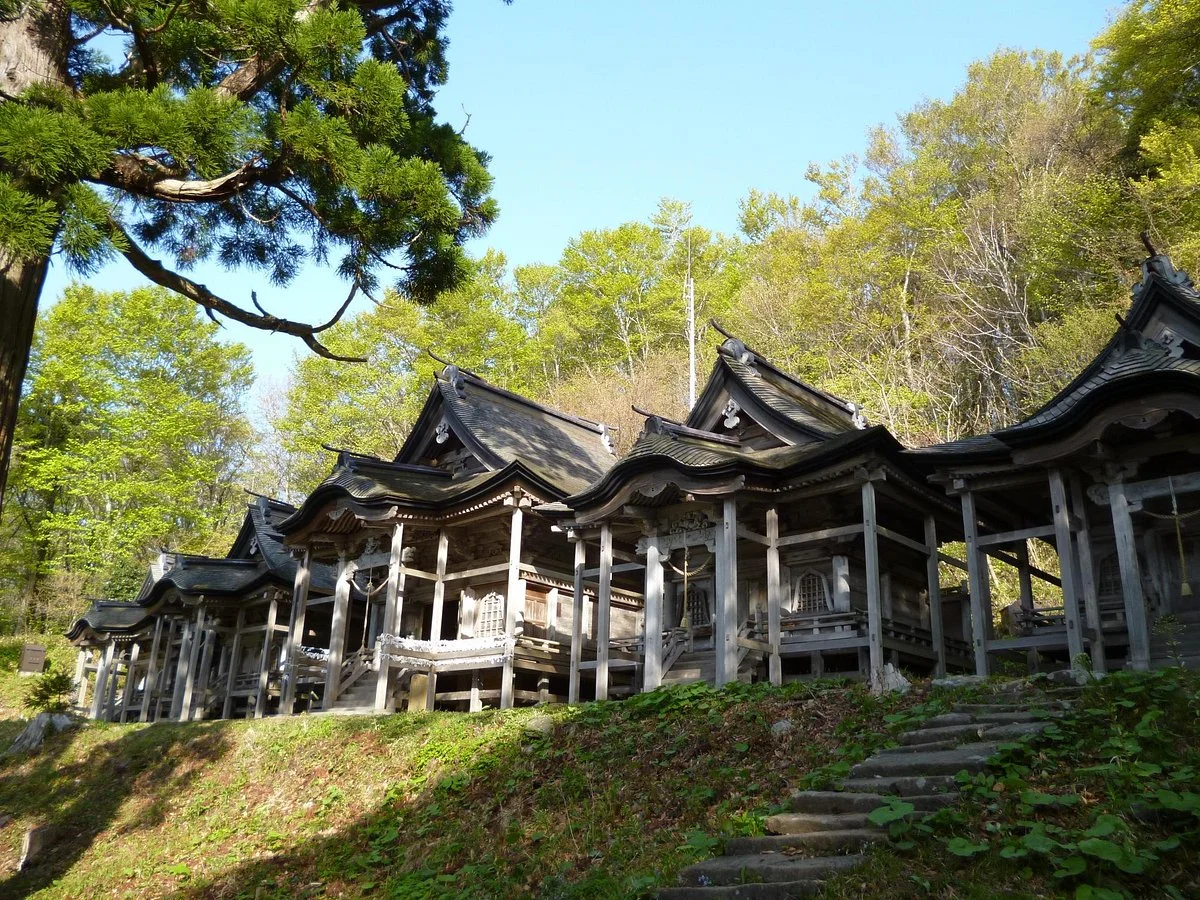 Akagami Shrine Goshado
