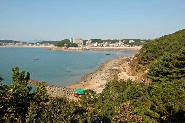 Eulwangni Beach