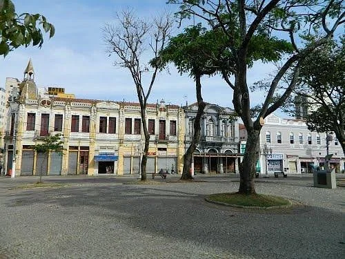 Praça Doutor João Penido
