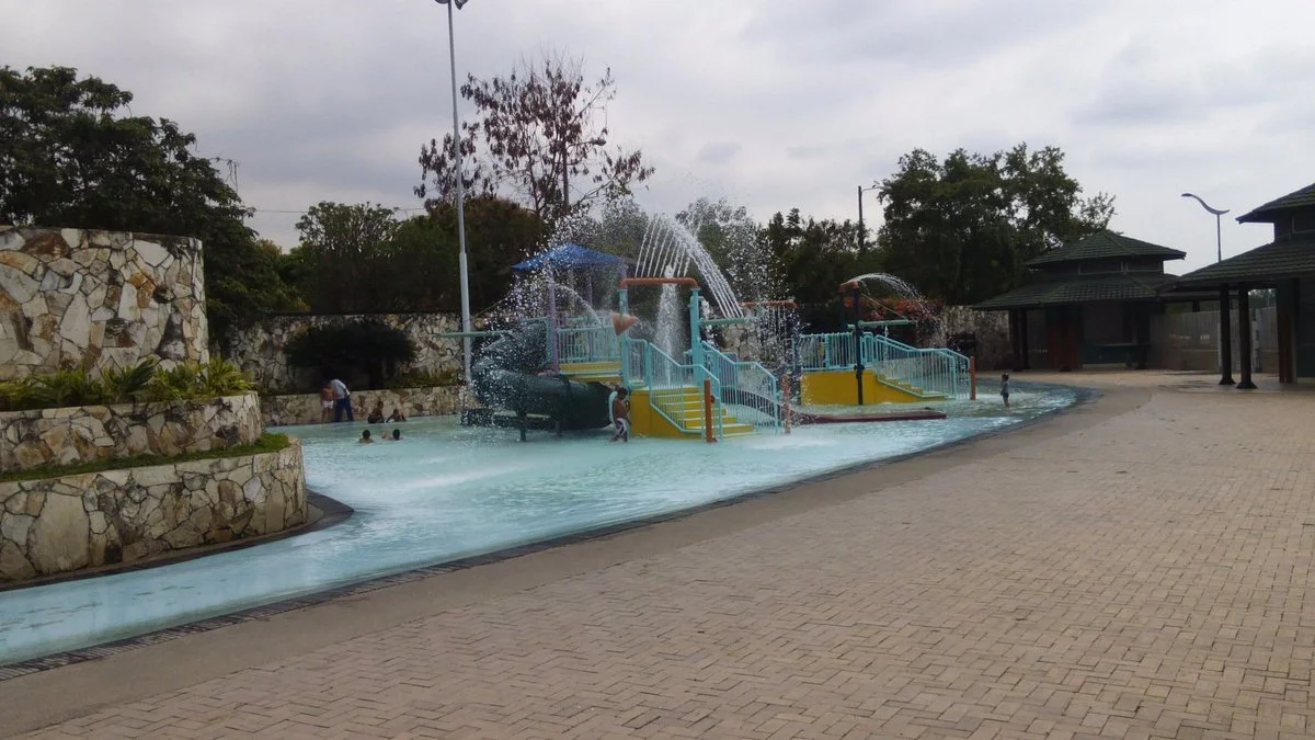Balneario y Centro Recreacional Puerto Hondo