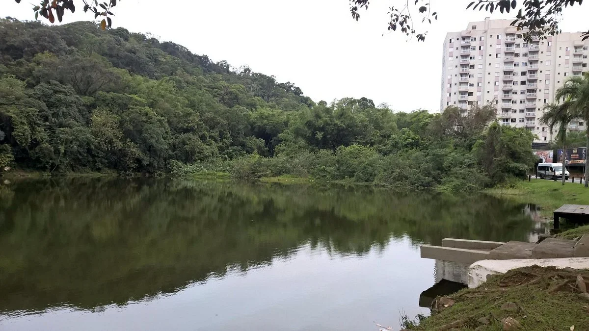 Saudade Lake