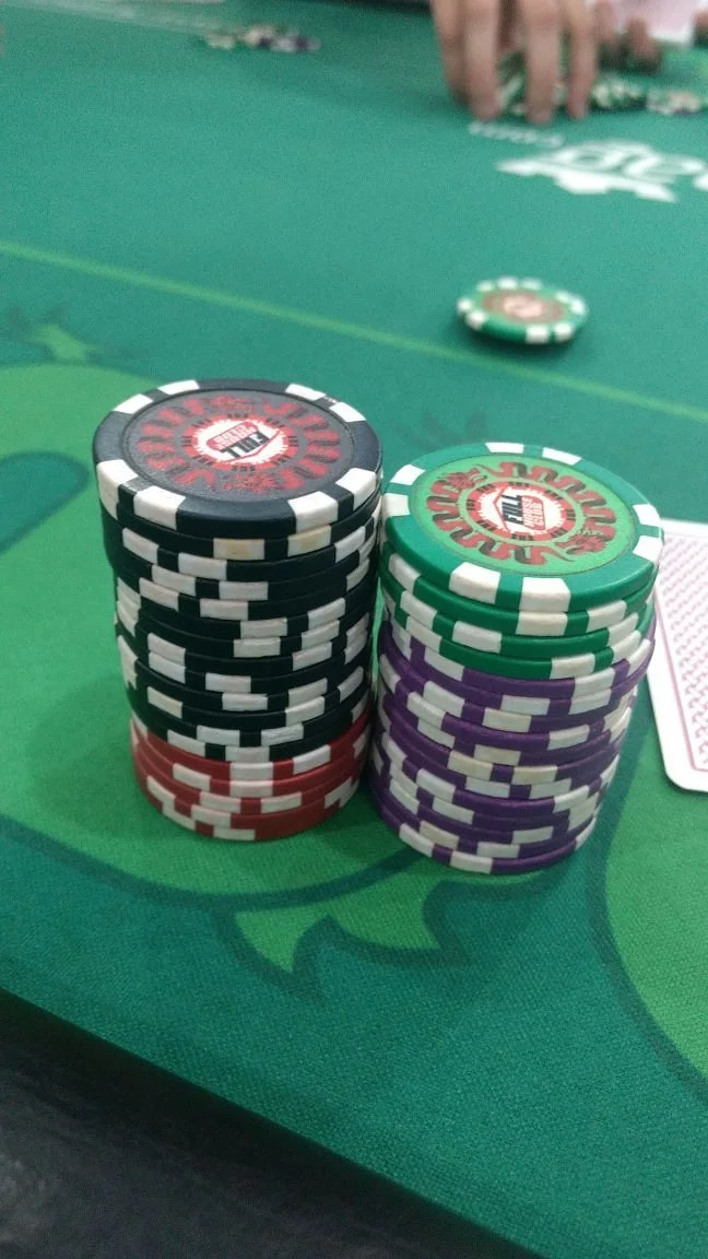 Full House Club