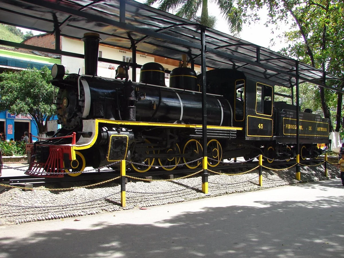 Ferrocarril de Cisneros