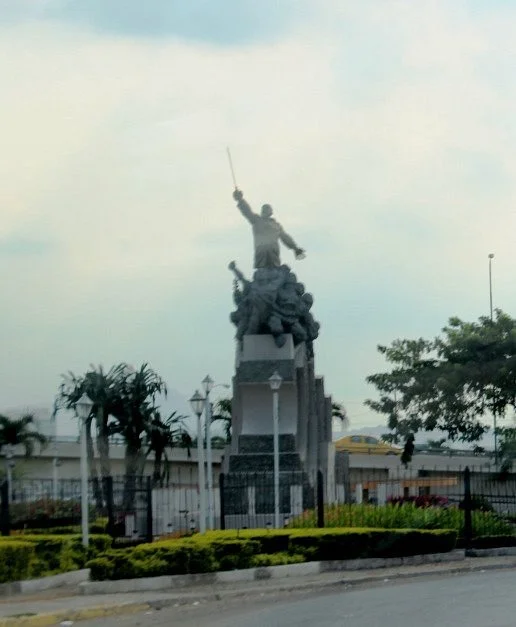 Monumento a Eloy Alfaro