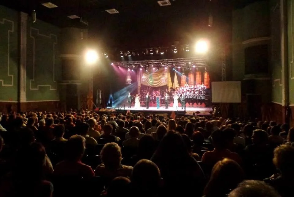 Cine- Vera Cruz Theater