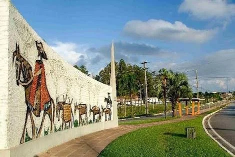 Painel Monumento ao Tropeiro