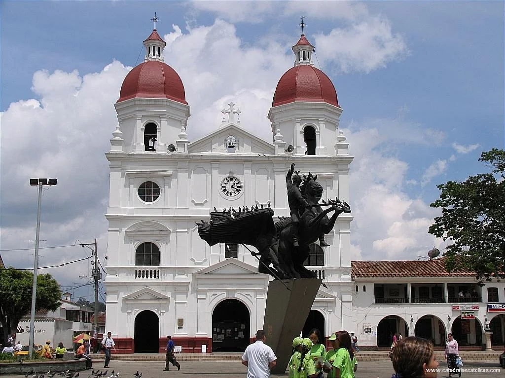 Concatedral de San Nicolás el Magno de Rionegro