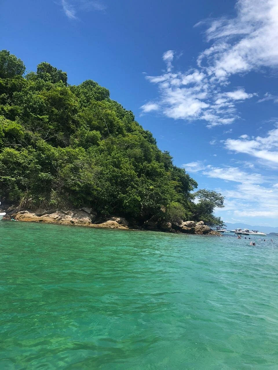 Baleia Beach